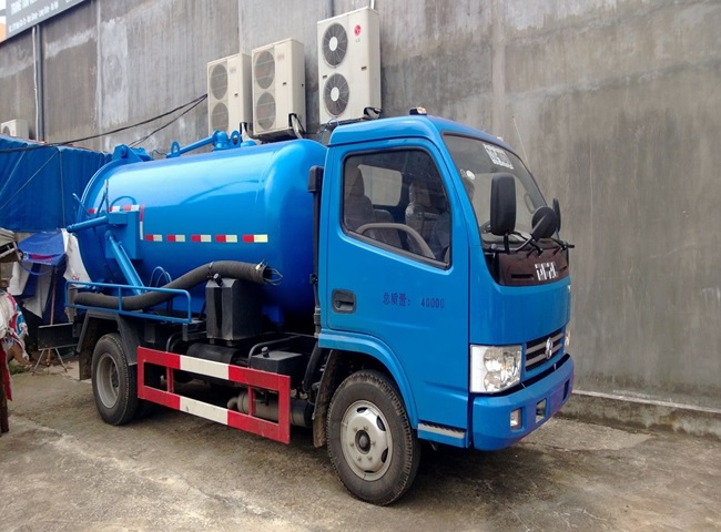 Công ty rút hầm cầu quận 4 sỡ hữu trang thiết bị tốt nhất