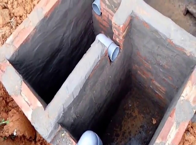 Lắp đặt ống thông hơi hầm cầu đúng cách