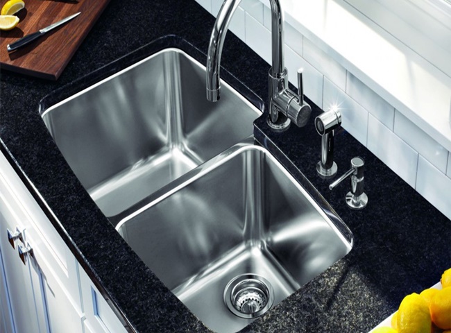 Chọn hóa chất tẩy rửa bồn rửa chất lượng