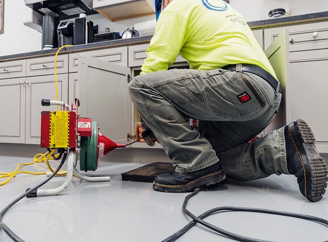 Bảng báo giá thông cống nghẹt quận 4 ưu đãi hấp dẫn